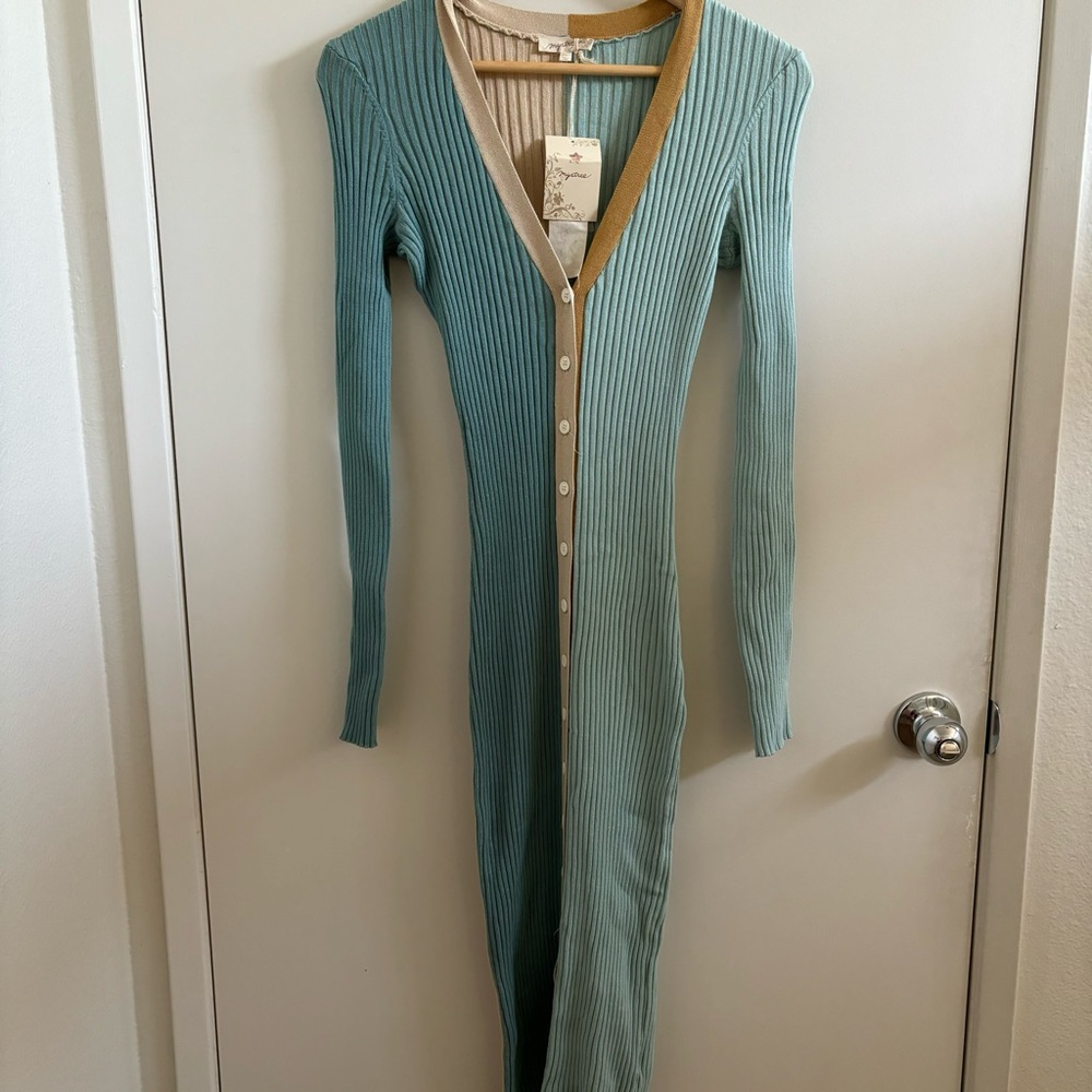 NWT Stylish Blue Ribbed Dress